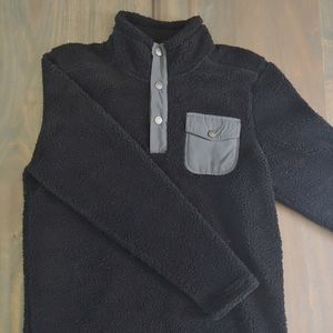 Avalanche Black Warm Pullover Sweatshirt